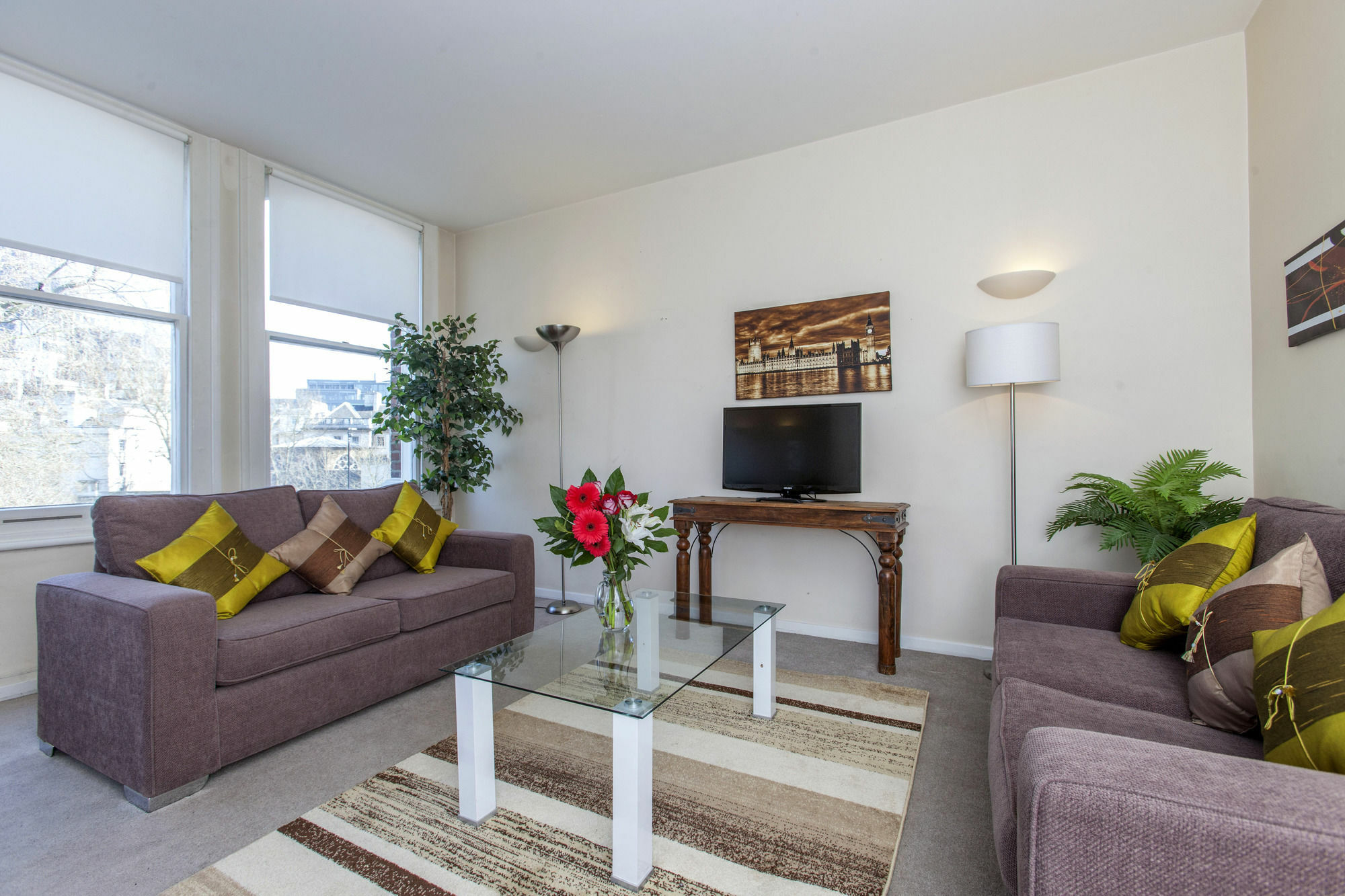 Club Living - Barbican Apartments London Eksteriør billede